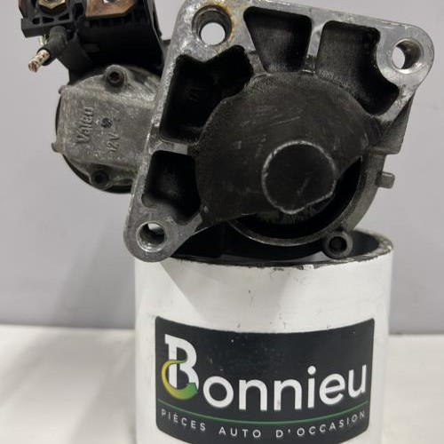 74262925-0d4e2b38-45e2-4e80-8b37-c9b90b84d764-Piece-Demarreur-8200049826-RENAULT-CLIO-2-PHASE-2-bbb2f003a748164de79e8f9c650ab0cabf6f501da6006cb0290877e745e3c0ce_m.jpg