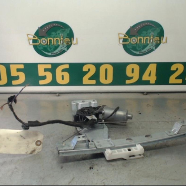 Moteur leve vitre arriere droit