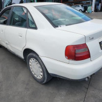 Vehicule-AUDI-A4-1-PHASE-1-1996-ac72b600894cc024f96857654024a32c685be455dbd995a9f2c91532762a4cd1_mtn.jpg