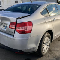 Vehicule-CITROEN-C5-2--86975c1d4c9cfdb97c0dc6cbb54bce5c0b298c3af33f99d6e738be8f34323d56_mtn.jpg
