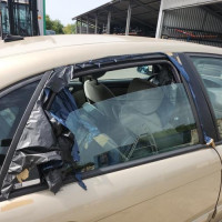 Vehicule-CITROEN-C5-1-PHASE-2-2005-218e27495af1d023fb74a4b86eb2fd737e46a994e83d4457a908acc1439dd7c8_mtn.jpg