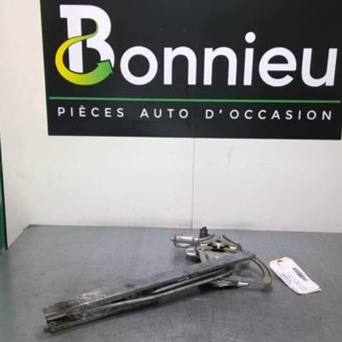 Moteur leve vitre avant droit