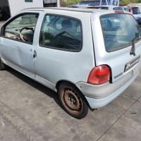 Vehicule-RENAULT-TWINGO-1-PHASE-3-2000-f3ce965a408e669d7d1e424768a18d12902c54cd42c437d11767b7605cbb09ab_mtn.jpg