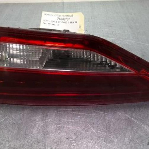 Vehicule-SEAT-LEON-3-ST-PHASE-1-BREAK-2016-40aa764ac7bf5dfe461c45e13dd4b251feaef8eb345e96f4de8977ad51d25e19_mtn.jpg