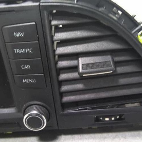 Vehicule-SEAT-LEON-3-ST-PHASE-1-BREAK-2016-5419588384f4a1d8289583bcb612973e5533168f12896563b83bad4c7672bf73_mtn.jpg