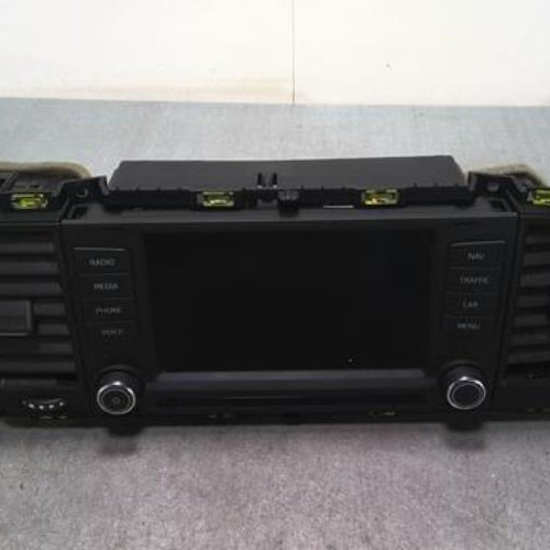 Vehicule-SEAT-LEON-3-ST-PHASE-1-BREAK-2016-a14af5bcfa95ebc116c6a7fdaca3ba0406c7a3ff079729f66e00f6dd99311ef9_mtn.jpg