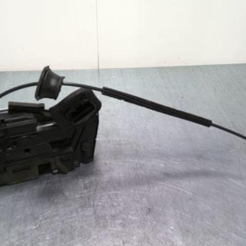 Vehicule-SEAT-LEON-3-ST-PHASE-1-BREAK-2016-40aa764ac7bf5dfe461c45e13dd4b251feaef8eb345e96f4de8977ad51d25e19_mtn.jpg