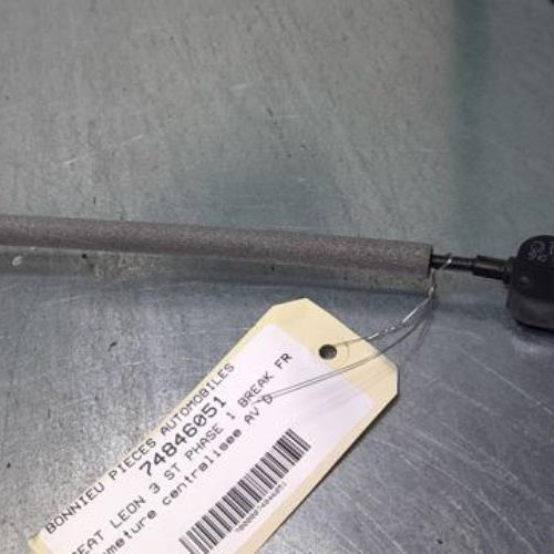 Vehicule-SEAT-LEON-3-ST-PHASE-1-BREAK-2016-45f0cd7782972b56ecf446d60eb4b43e6ac6b78608603d9c3913d79e2fe2c0ea_mtn.jpg