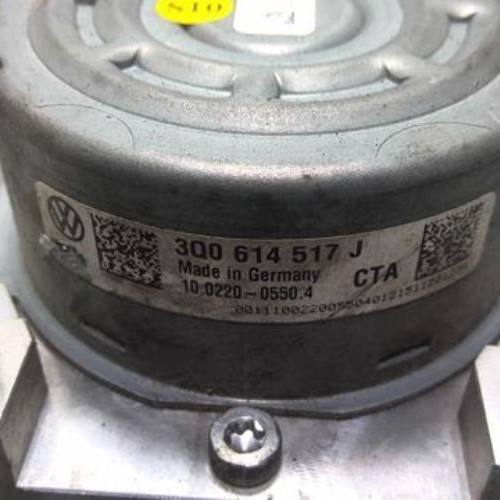 Vehicule-SEAT-LEON-3-ST-PHASE-1-BREAK-2016-45f0cd7782972b56ecf446d60eb4b43e6ac6b78608603d9c3913d79e2fe2c0ea_mtn.jpg