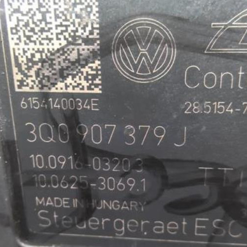Vehicule-SEAT-LEON-3-ST-PHASE-1-BREAK-2016-7cb27f591f09ce6056026827b1cce2e5d01e44c306cd4789710b738d19502a85_mtn.jpg