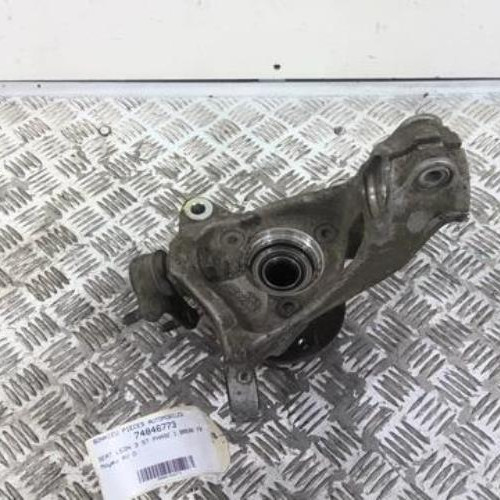 Vehicule-SEAT-LEON-3-ST-PHASE-1-BREAK-2016-40aa764ac7bf5dfe461c45e13dd4b251feaef8eb345e96f4de8977ad51d25e19_mtn.jpg