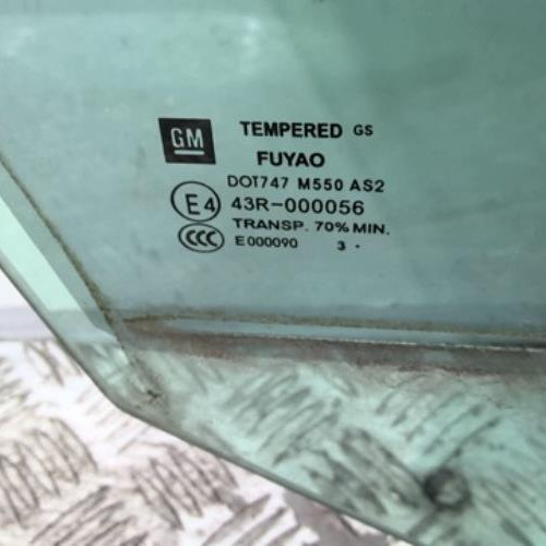 74848191-f6f8c0b0-d02d-4103-8177-6edf18b4a78e-Piece-74848191-Vitre-avant-droit-13227827-OPEL-INSIGNIA-1-PHASE-2-BREAK-20-CDTI-16V-BI-TURBO-4a9e44950e466cc8f1479295c5ca3bd76d78b2ebedd75a07885ccd118956fa7a_m.jpg