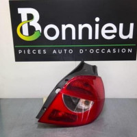 Vehicule-RENAULT-CLIO-3-PHASE-1-2006-f86c73a7a03ee145cac8277b9444543f192d298aa1932679942b90743b7c0388_mtn.jpg