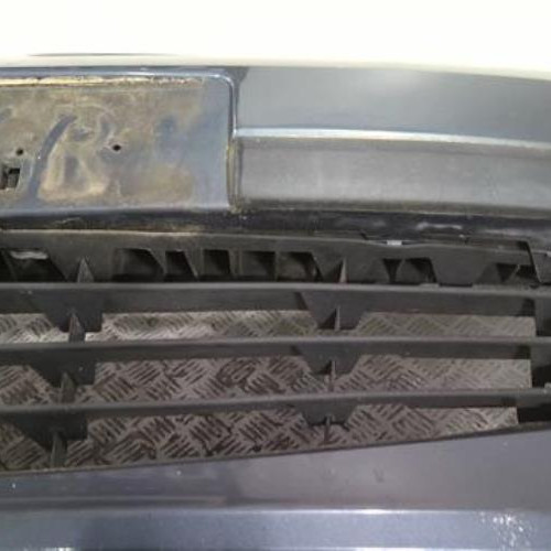74849944-b0fc52a4-dce9-4709-afc1-c4db12984d4a-Piece-74849944-Pare-choc-avant-620223641R-RENAULT-CLIO-3-PHASE-1-15-DCI-8V-TURBO-0f5ff1467c993307a8a6a7a9d8ed1d38f67e6122535ccad5b952f2ae6b6fb95c_m.jpg