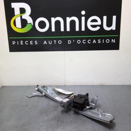 74850393-b5488fdf-5ffa-4718-a6fd-32e88b7ebd30-Piece-74850393-Moteur-leve-vitre-avant-gauche-9816402180-PEUGEOT-208-1-PHASE-2-16-BLUE-HDI-8V-TURBO-2f9243d71eac7c88f368f461fd264be59abdbc71af36013dc050997e3351edc8_m.jpg