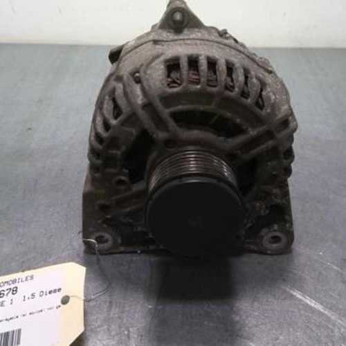 Vehicule-RENAULT-CLIO-3-PHASE-1-2006-6acc377a9bc03ea3137c1868bc02dd957e233b927aabeef0bfb05d25a5a7058f_mtn.jpg