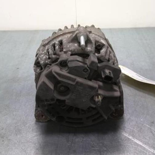 Vehicule-RENAULT-CLIO-3-PHASE-1-2006-dd02a8304c7d22556673a64cd7e53bf08e077c78eccc6bbd522e72c8fc56fc24_mtn.jpg