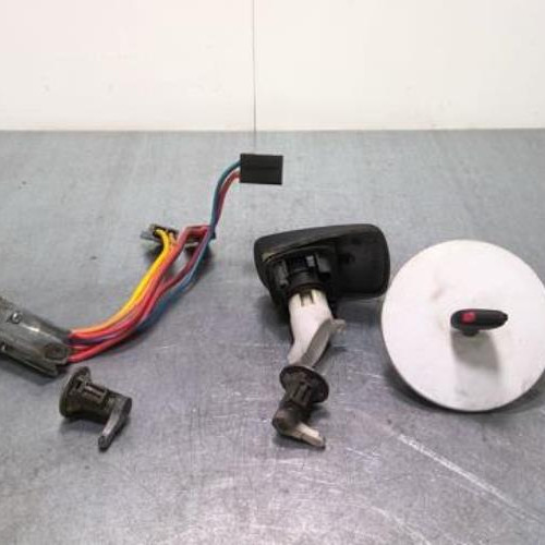 75029700-e395decc-a9fd-432f-aae1-4a3ff4e3d282-Piece-75029700-Kit-barillet-PEUGEOT-106-PHASE-2-15D-8V-fe7b33140f6aa2f9b6942b77734131b7cd698c577d2c740846d96abbee441ba2_m.jpg