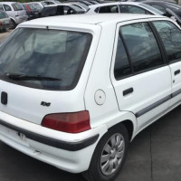 Vehicule-PEUGEOT-106-PHASE-2-1998-0e3c68a67f75e7245aa8c330328f6f7dc58da08fc29f25c8dbef92858588f464_mtn.jpg