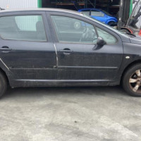 Vehicule-PEUGEOT-307-PHASE-1-2006-13f3f765561e716af7a9ff0c111cb61f519636257bbe52a35fffc0a26db8cc3c_mtn.jpg