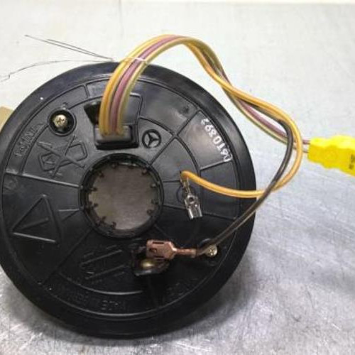 75142259-86261309-97af-498b-b403-f479f9703747-Piece-75142259-Contacteur-tournant-CHRYSLER-CROSSFIRE-COUPE-32i-18V-V6-e367102810e233f6c1c3733fd10af5183874439cda7affe243baabe8038267ed_m.jpg