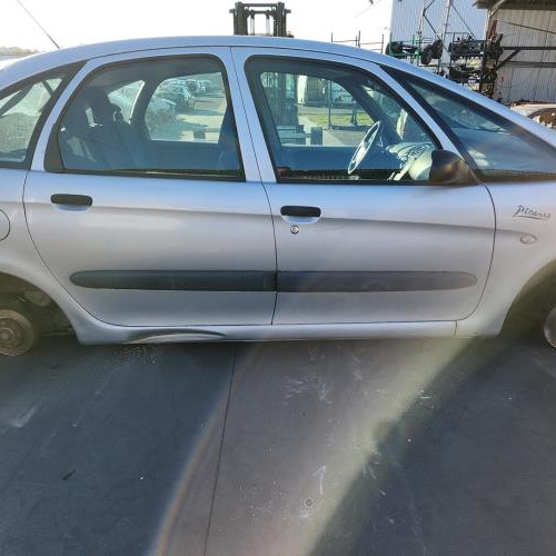 Vehicule-CITROEN-XSARA%2520PICASSO%2520PHASE%25201-2004-d97c0d06c292b3faf44b133d3916f7639891621c31bda8c3c2a2d2591c751ac0_m.jpg