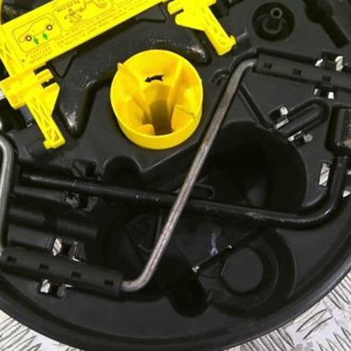 75200620-e6e069e9-f892-4744-95ba-15ae1ab9f646-Piece-75200620-Cric-RENAULT-CLIO-2-PHASE-2-14i-16V-437acfe5b2460081b758a0575c0366bf2542bc127222d7a257e5222dbf99f334_m.jpg