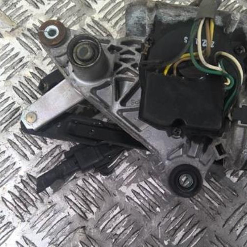 75239234-1704c7c9-726a-435b-b888-7cf77fd566f4-Piece-75239234-Moteur-essuie-glace-avant-981104H000-HYUNDAI-H1-2-STAREX-25-CRDI-16V-TURBO-af4a03d4b1cad0929a241570310ce7ae3c77eb19087248d6059752aab7cb44d0_m.jpg