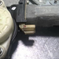 75239236-4814a187-543b-4fb7-a6d7-7dd8f2328632-Piece-75239236-Moteur-leve-vitre-avant-gauche-988104H115-HYUNDAI-H1-2-STAREX-25-CRDI-16V-TURBO-8b05b5b7acc43cd1bfbd9b577136e6fa92ed8fac4738c81a4b738764e3b35171_m.jpg