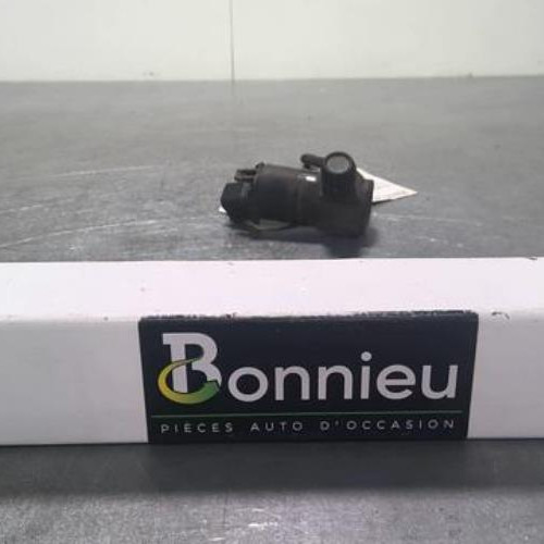 75244338-40fed5fe-97af-4b5f-abfc-e5bb509a88b8-Piece-75244338-Pompe-lave-glace-avant-985102G000-HYUNDAI-H1-2-STAREX-25-CRDI-16V-TURBO-0f8885e4ee89a121d8493adb04b440fe258c046697a538e36bd6d76203011e70_m.jpg