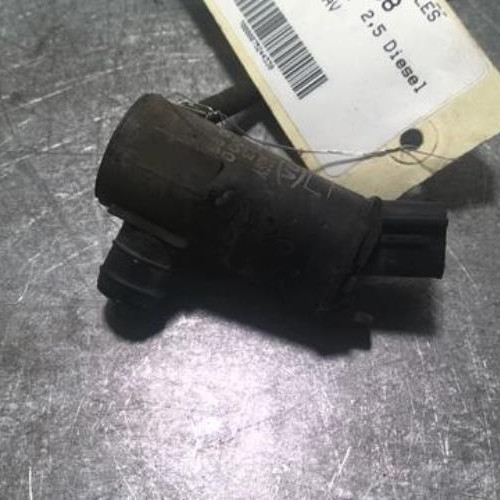 75244338-fa24cb09-7394-4ac7-91b4-500259dc9a58-Piece-75244338-Pompe-lave-glace-avant-985102G000-HYUNDAI-H1-2-STAREX-25-CRDI-16V-TURBO-5d5a5d0f5dd0c2fb69dee87049ab7d756326479643e813f93eb1022d6b4efa5d_m.jpg