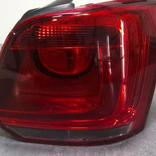 75398262-a420fd36-946b-4c13-9be4-bcf922fa4366-Piece-75398262-Feu-arriere-principal-droit-6R0945096AH-VOLKSWAGEN-POLO-5-PHASE-1-16-TDI-16V-TURBO-8ab7fd419678d5799ad6788dea455227c079d8907125a4ac16dc87e382dfe25f_m.jpg