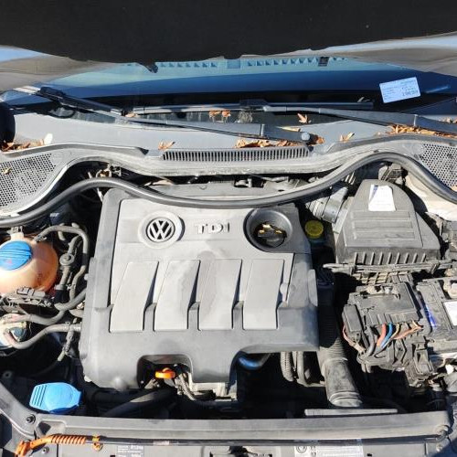 Vehicule-VOLKSWAGEN-POLO-5-PHASE-1-2009-a53d6b694d792c3545c904a093022eff97ee93713fdc5faeda742d65d30d76ce_mtn.jpg