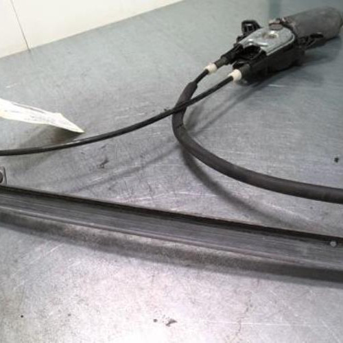 75425036-141cd695-a262-4ef2-b5f9-fbd948495665-Piece-75425036-Moteur-leve-vitre-avant-gauche-PEUGEOT-106-PHASE-2-11i-8V-7501c32ded0e66167eee1f3cf497c22fbf87942e76aa362cf994b48b0b7a6d22_m.jpg