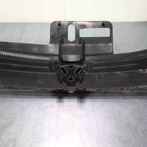 75426713-d5cd1200-796d-4d84-ac2b-8239e602839c-Piece-75426713-Calandre-6Q0853653C9B9-VOLKSWAGEN-POLO-4-PHASE-1-12i-12V-183be530390b161696814693c6a0e847c30995815c87c6a75b1e148e54baa937_m.jpg