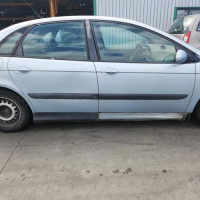 Vehicule-CITROEN-C5-1-PHASE-1-2004-72d84149952977dc5e735606a969a546c7b410f60b6d04fbbae5b13bb2e31235_mtn.jpg