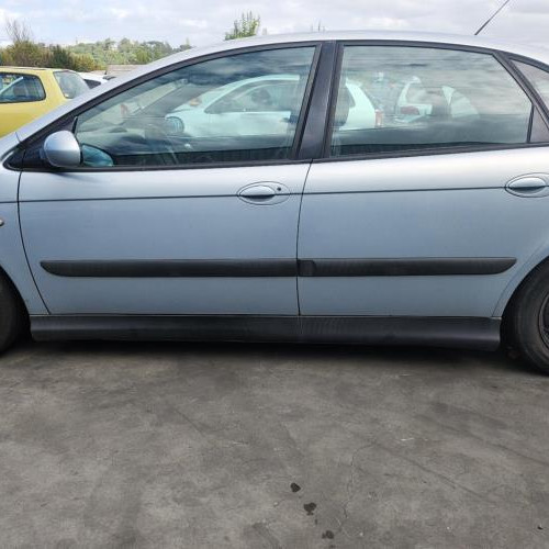 Vehicule-CITROEN-C5-1-PHASE-1-2004-9caf5590c752e751c2cc02f52f0cccbc248baba650e45d271dd4615f88f67a36_mtn.jpg