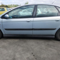 Vehicule-CITROEN-C5-1-PHASE-1-2004-9caf5590c752e751c2cc02f52f0cccbc248baba650e45d271dd4615f88f67a36_mtn.jpg