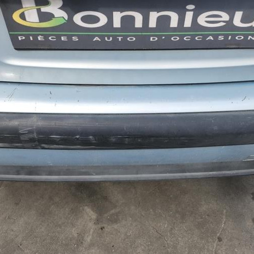 Vehicule-CITROEN-C5-1-PHASE-1-2004-d78c2132bed12fa371ce4b05883198b3ce1d66910eb64b318618b2b1fcbe7053_mtn.jpg