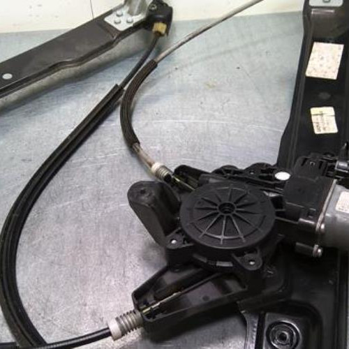 75437020-e99398c7-9691-43ab-989e-21e5ceff3afe-Piece-75437020-Moteur-leve-vitre-avant-droit-1870272-FORD-GRAND-C-MAX-2-PHASE-1-16-TDCI-8V-TURBO-dfe2e4a4a3d214c7523c1dfbcb3493ccf139270cd74cec979da1d5ab66c07e97_m.jpg