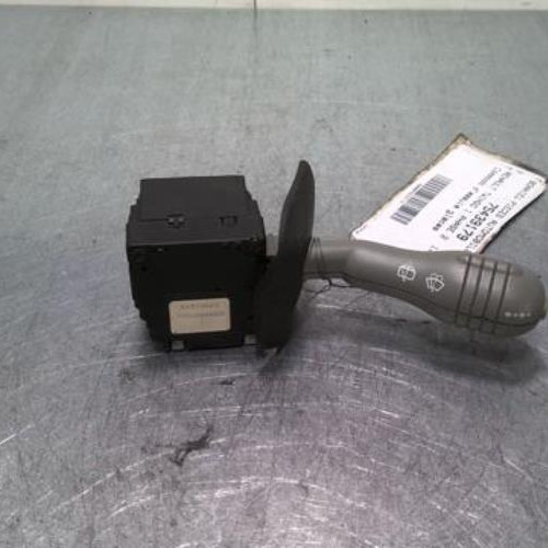 75439179-8cfdbc16-9ec9-47e7-8fb8-fb8659534fd4-Piece-75439179-Commodo-dessuie-glaces-7701046628-RENAULT-TWINGO-1-PHASE-2-12i-8V-2b200183662e0b301cc6d029b53b3b130428a7e93333817716dfd0af4e2d9ada_m.jpg