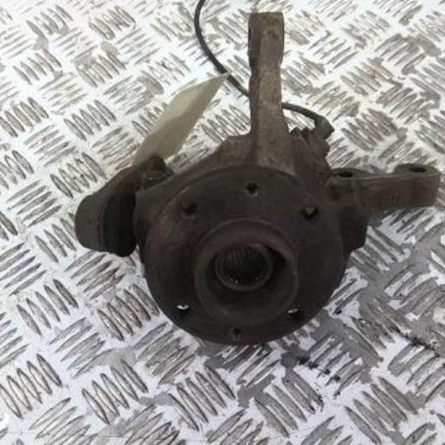 75530009-328dc8e1-61a3-4ba4-9996-ab6f2cf73f5f-Piece-75530009-Moyeu-avant-droit-RENAULT-CLIO-2-PHASE-2-15-DCI-8V-TURBO-5818d9b753dbc064ac889f4ceae9da4b9b2363e20f76505c075e1da2ae177553_m.jpg