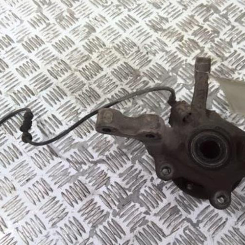 75530009-fed7f6bf-7c0c-4ea6-a58f-e24f0efc0525-Piece-75530009-Moyeu-avant-droit-RENAULT-CLIO-2-PHASE-2-15-DCI-8V-TURBO-d8dd4126aaa69337def9b62dca1784396b36b24ae9d7c2a3c083e1769d1e3533_m.jpg
