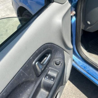 Vehicule-RENAULT-CLIO-2-PHASE-2-2003-6a9493bdd03f6df44670d0a3b326111e102755b990aa62b146facb99033fa226_mtn.jpg