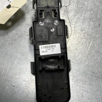 75847847-e56ed89f-9906-4bef-9963-1b1da6a54066-Piece-Interrupteur-de-leve-vitre-6554QA-PEUGEOT-207-PHASE-1-CABRIOLET-40055b532bd48d46589c34229fe54d554c88f37fac517ad0d46928add7afbde0_m.jpg