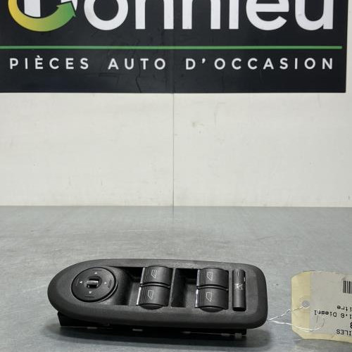 75854998-512bc5d9-e69d-46b5-b3b7-2680e960df0e-Piece-Interrupteur-de-leve-vitre-1547152-FORD-C-MAX-1-PHASE-2-2d12a01c86ceb66fe61dffd9fcc2a660825cc88940d558f2a0e8cd4c3601462c_m.jpg
