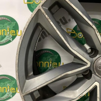 75938572-42bcd616-6e8e-46d2-b21a-84c4b8b2f371-Piece-Jante-AUDI-A5-1-SPORTBACK-PHASE-1-0ed6afbcb5cb4231a5089ab77fce0f3b1089b774672667ae7554f07f6f2c32a5_m.jpg