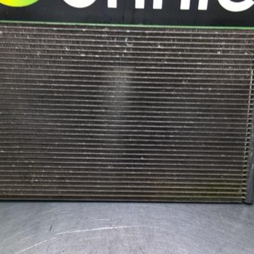 75939827-10075c95-cae2-4492-be63-93cef86d41b6-Piece-75939827-Condenseur-de-clim-AUDI-TT-1-COUPE-18i-20V-TURBO-QUATTRO-4X4-a9e0cfd1b569666217385b43d832c37d06251c32681aff94d0642e81ea6979be_m.jpg