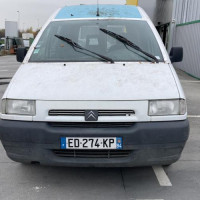 Vehicule-CITROEN-JUMPY-1-PHASE-1-2001-493b9a53a2c8d1ad6278ac07895be029059ca90fe18bff60830a6db8f76ac1f7_mtn.jpg