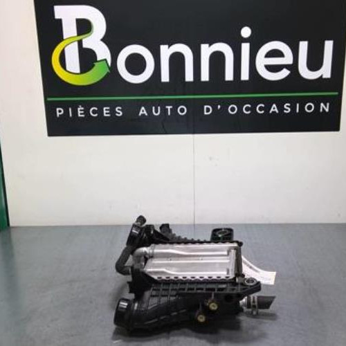 75953480-03b30d0e-281c-432e-9085-7b9a2bc609f1-Piece-75953480-Echangeur-air-144967867R-RENAULT-CLIO-5-15-BLUE-DCI-8V-TURBO-39c615568d311605c2dcf44c4c04cd710d3b3cd55c038d31aaa13fc55ad1fb6e_m.jpg